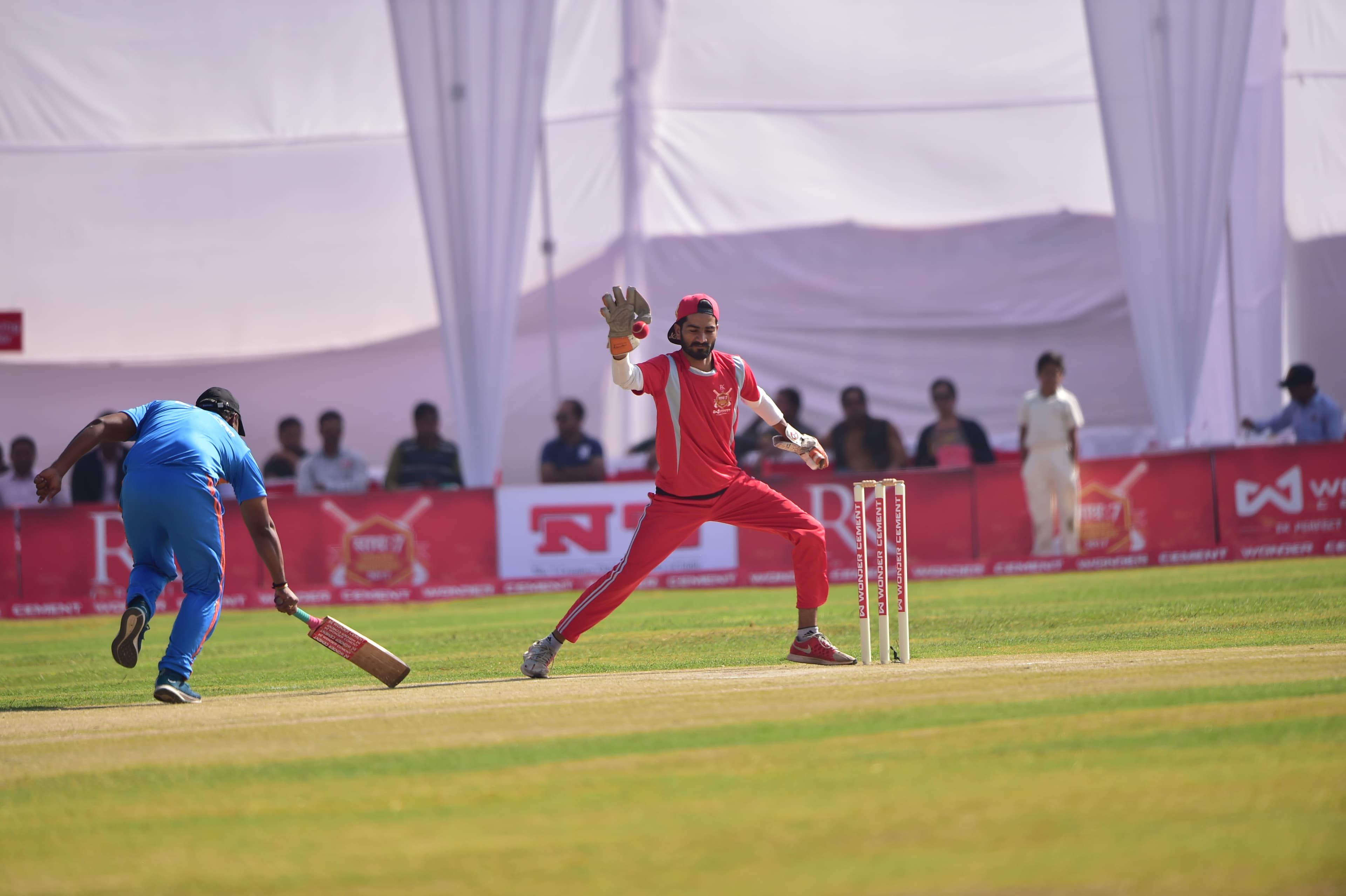 Meet the wicketkeepers behind the stumps